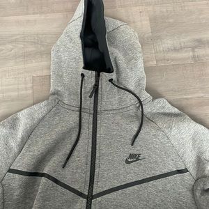 Nike tech fleece jacket